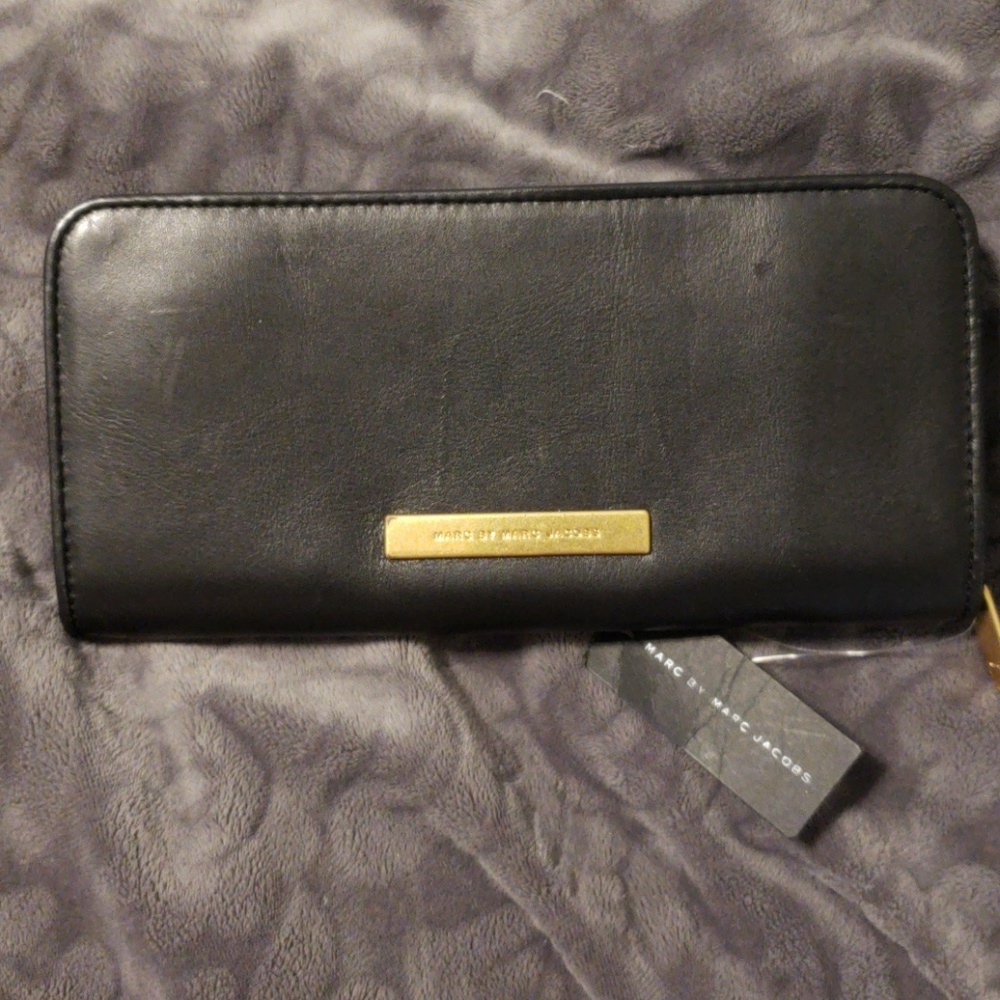 Marc Jacobs wallet